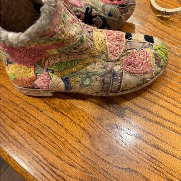 Magnolia Pearl Colorful Embroidered Boots - Picture 6 of 6